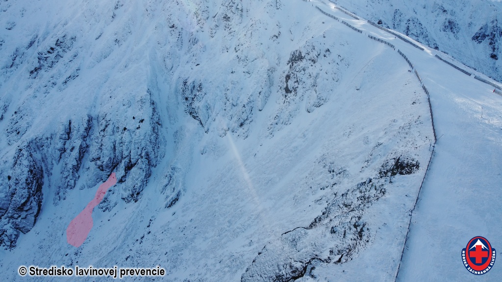2020-12-16-NT Lukovský kotol pohľad na dráhu lavíny